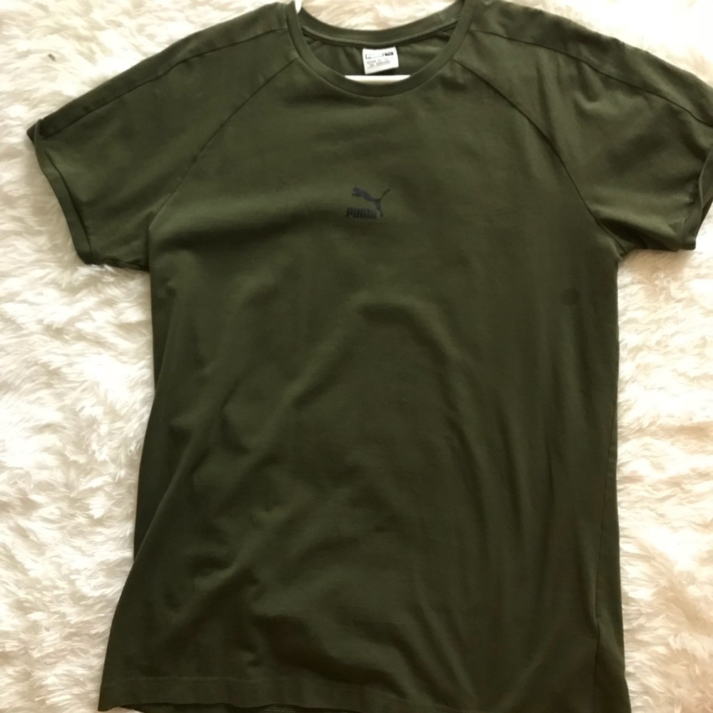 Army Green Puma T-shirt L